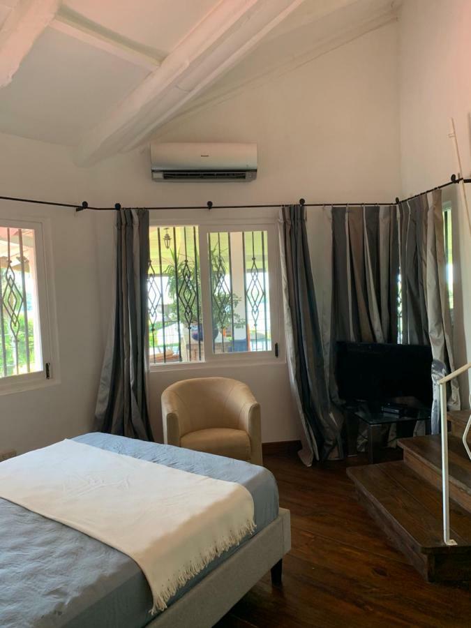 Bed and Breakfast Boca Brava Paradise Бока-Чіка Екстер'єр фото