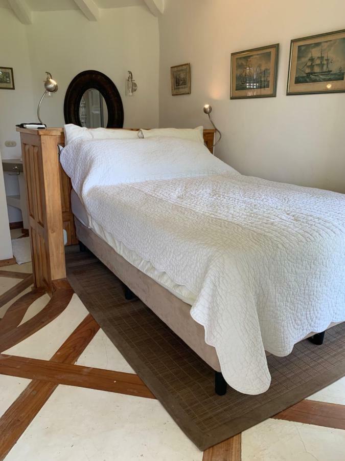 Bed and Breakfast Boca Brava Paradise Бока-Чіка Екстер'єр фото